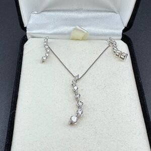 Kay Jewelers Journey Necklace and Earrings